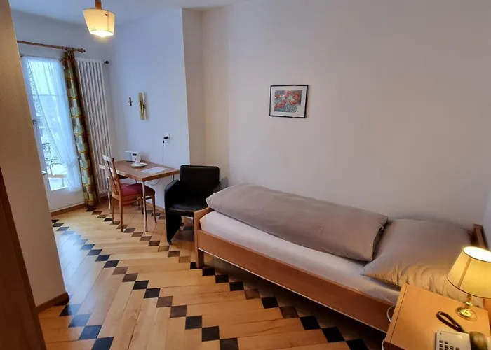 St. Josefshaus Hotel *